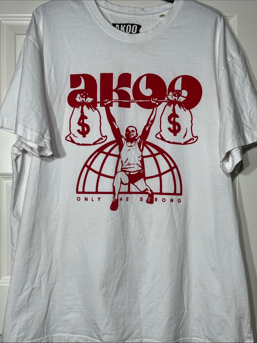 AKOO‎ Only The Strong Graphic T Shirt White Red Money Bag Streetwear Mens 3XL